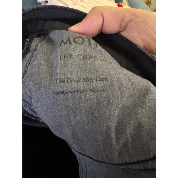 MOTHER The Curbside Ankle The Devil May Care Wash Size 25 - Picture 7 of 9
